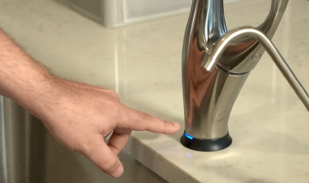 Kitchen - Changing Faucet Battery